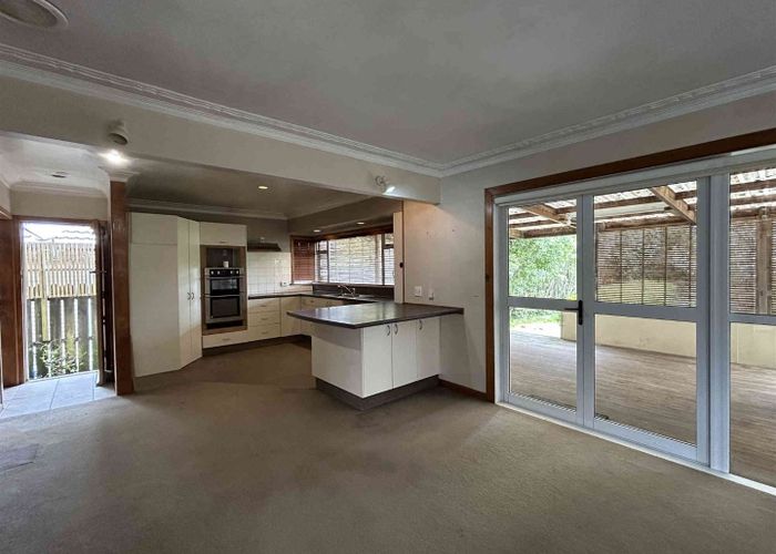  at 58 Taikata Road, Te Atatu Peninsula, Auckland