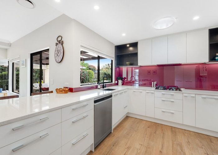  at 124 Golfland Drive, Golflands, Manukau City, Auckland