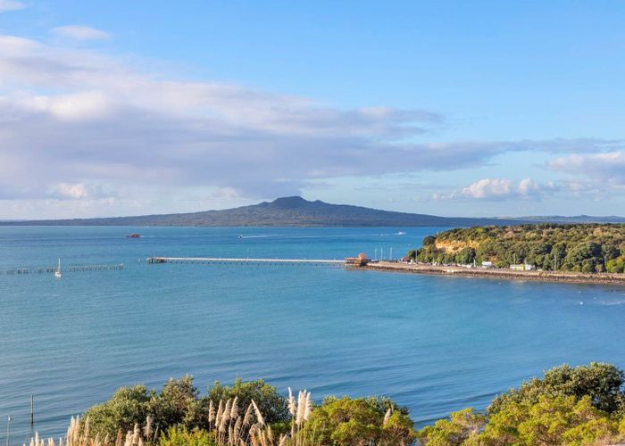  at 42 Paritai Drive, Orakei, Auckland City, Auckland