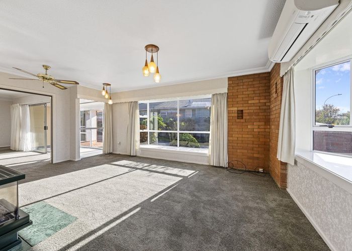  at 144 Warren Crescent, Hillmorton, Christchurch City, Canterbury