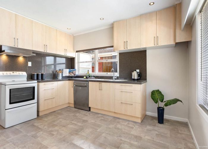  at 1/44 Karaka Street, Takapuna, North Shore City, Auckland