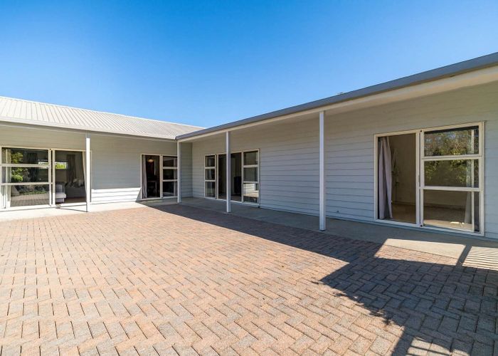  at 88 Brian Crescent, Stanmore Bay, Rodney, Auckland