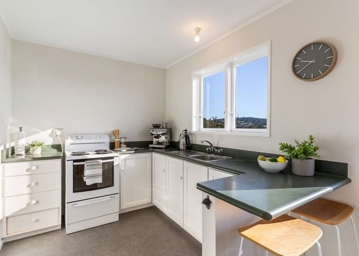  at 17B Colchester Crescent, Newlands, Wellington, Wellington