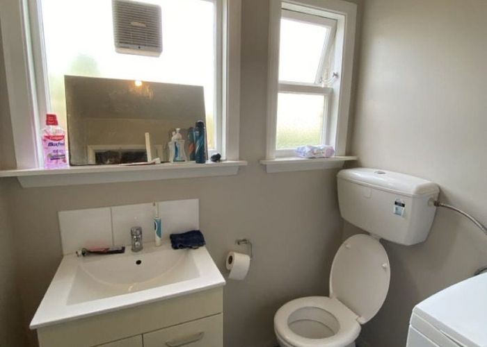  at 2/932 Colombo Street, St. Albans, Christchurch City, Canterbury