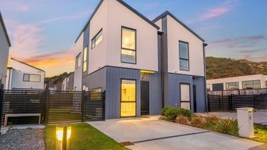  at 5 Gloaming Lane, Wallaceville, Upper Hutt