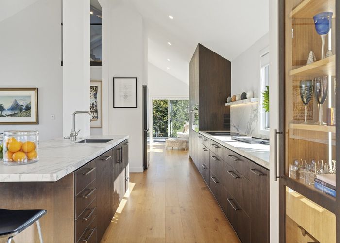  at 2/43 Princes Street, Northcote Point, North Shore City, Auckland