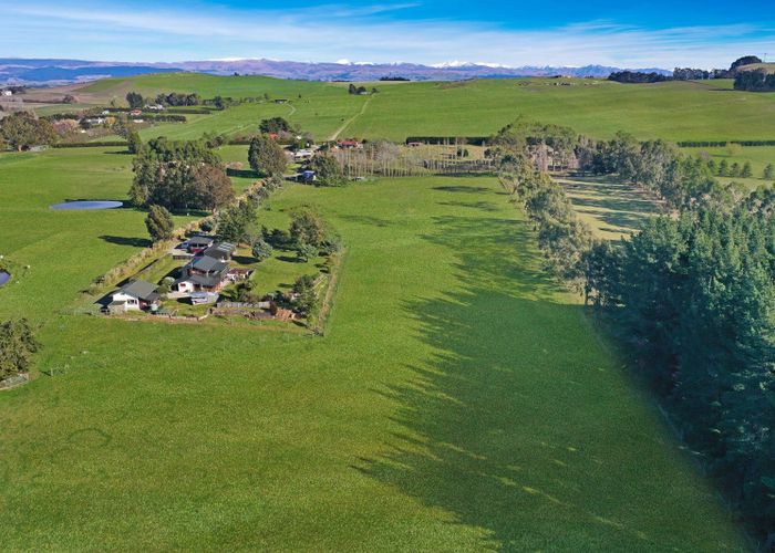  at 98 Whiterocks Road, Deborah, Oamaru