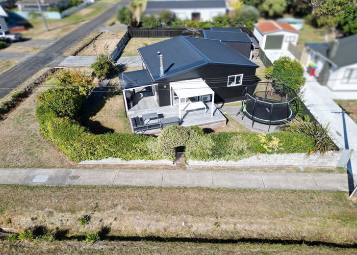 at 8A Te Awa Street, Foxton Beach, Foxton