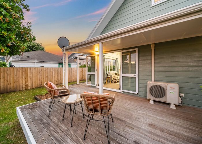  at 40B Nelson Street, Petone, Lower Hutt, Wellington