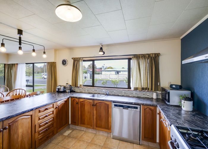  at 1422 Woodstock Avenue, Mayfair, Hastings, Hawke's Bay