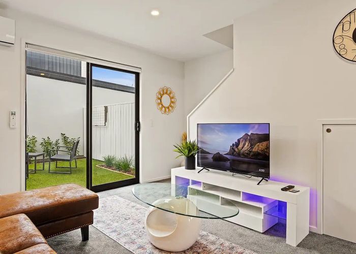  at 200 Carrington Road,, Mount Albert, Auckland City, Auckland