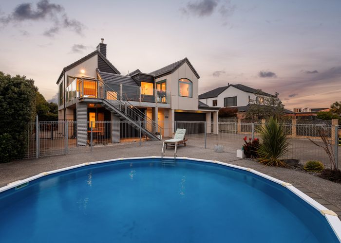  at 9 Driftwood Lane, Waimairi Beach, Christchurch City, Canterbury