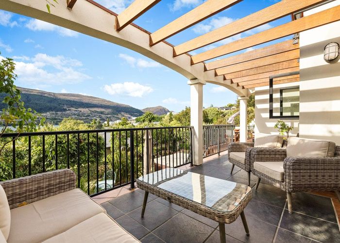 at 62 Oregon Drive, Kelvin Heights, Queenstown