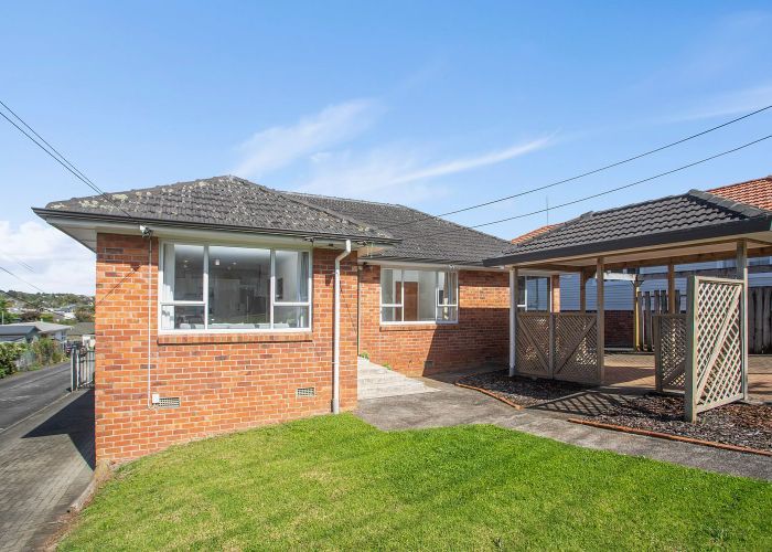  at 1/40 Haughey Avenue, Three Kings, Auckland