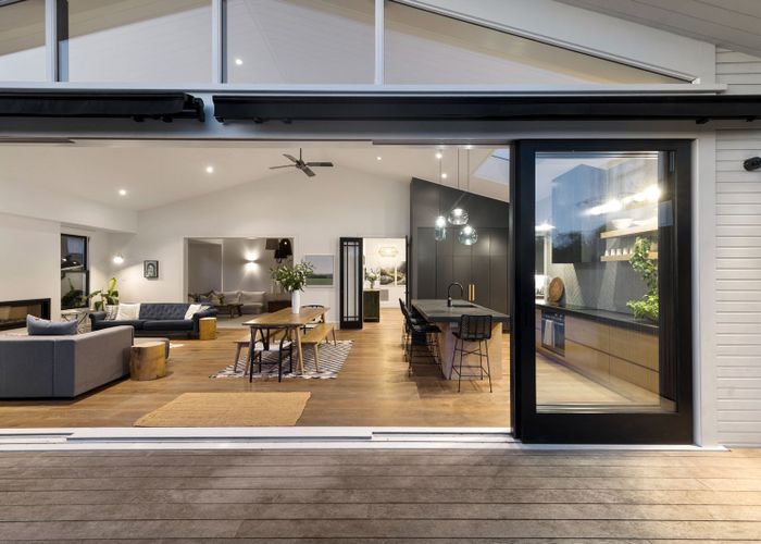  at 7 Kensington Avenue, Balmoral, Auckland