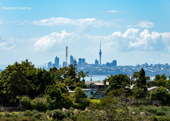  at 33 Cityview Place, Massey, Auckland