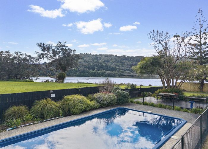  at 1E/25 Weranui Road, Waiwera, Rodney, Auckland