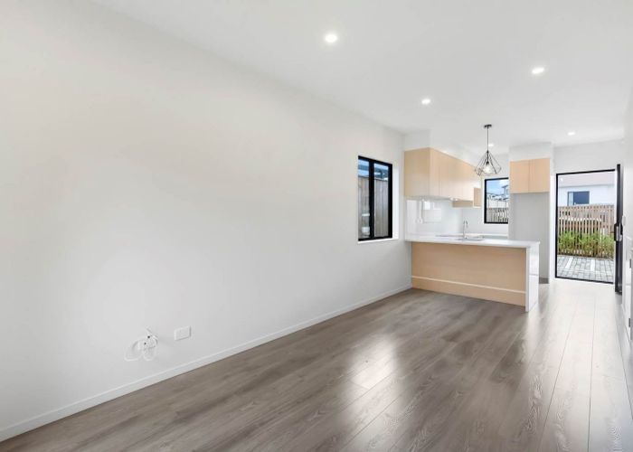  at 19/12 Arney Road, Ranui, Waitakere City, Auckland