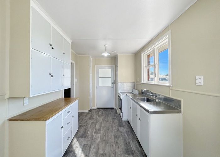  at 300 Conyers Street, Strathern, Invercargill