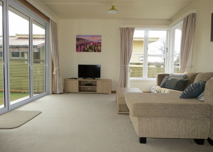 Free property data for 44 Regent Street, Fairlie homes.co.nz