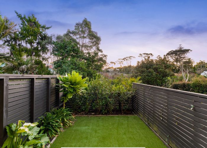  at 17/37 Glen Atkinson Street, Saint Heliers, Auckland City, Auckland