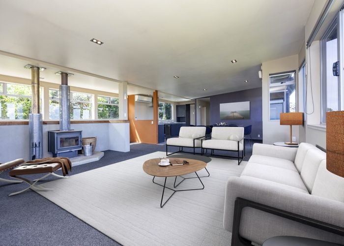  at 16 Log Race Road, Piha, Waitakere City, Auckland