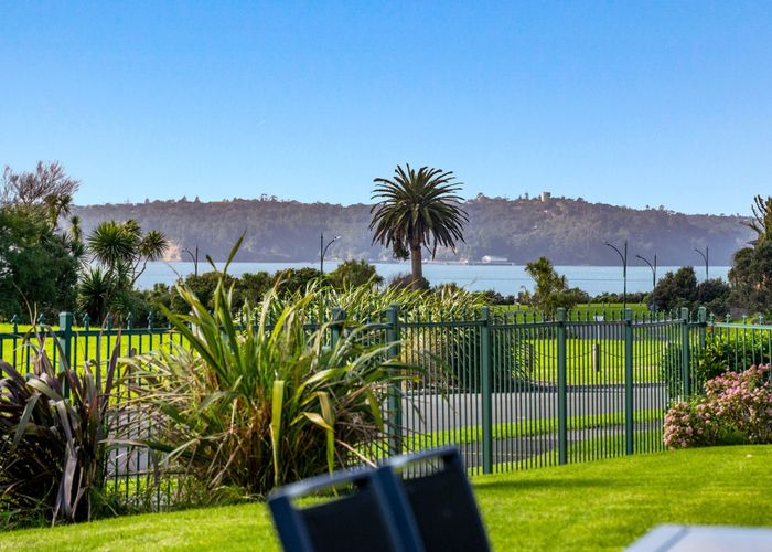  at 2 Piriti Drive, Te Atatu Peninsula, Waitakere City, Auckland