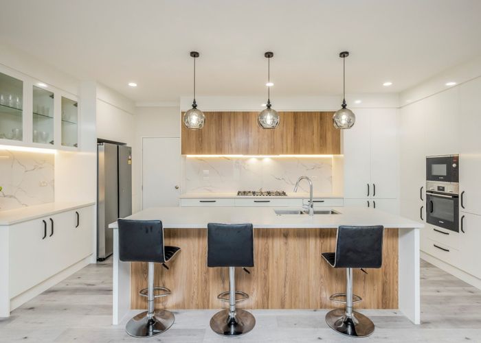  at 95  Tir Conaill Avenue, Flat Bush, Manukau City, Auckland