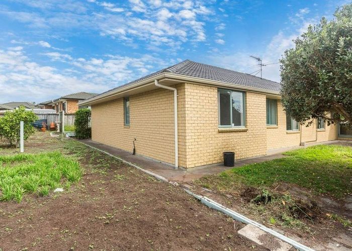  at 6 Mackwell Road, Albany, North Shore City, Auckland