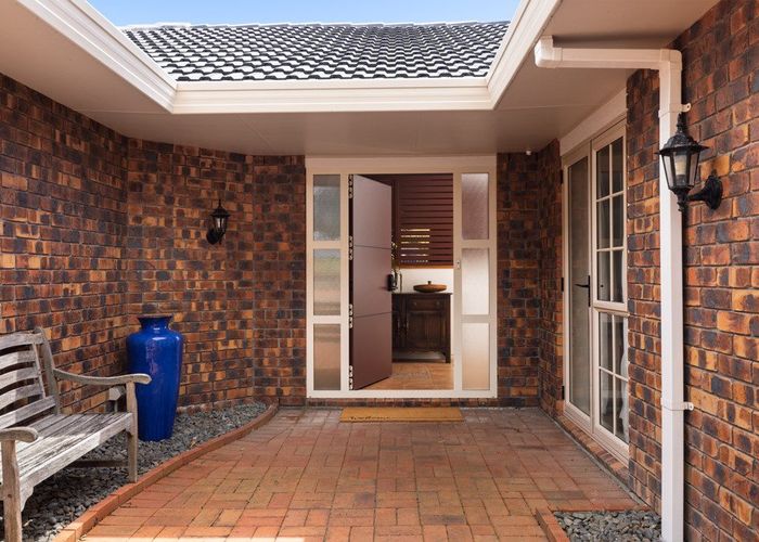  at 5 Buckingham Place, Bethlehem, Tauranga
