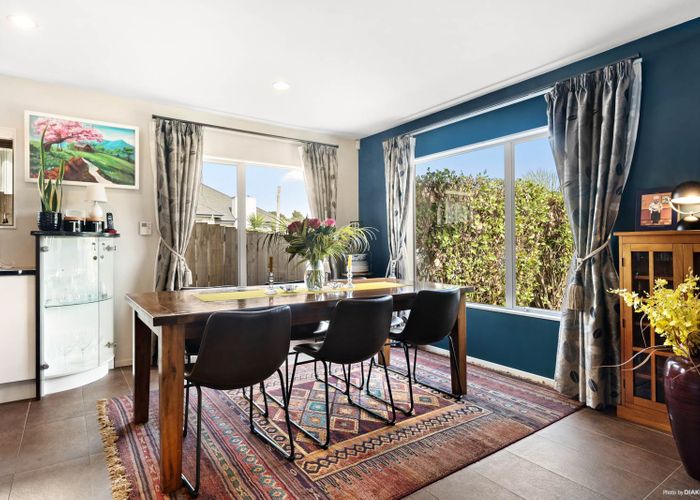  at 17 Wye Oak Drive, Schnapper Rock, Auckland