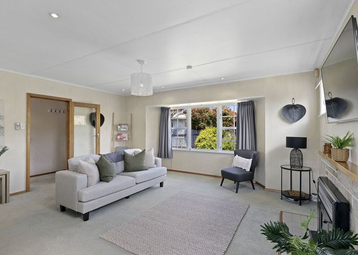  at 25 Longfellow Street, Trentham, Upper Hutt