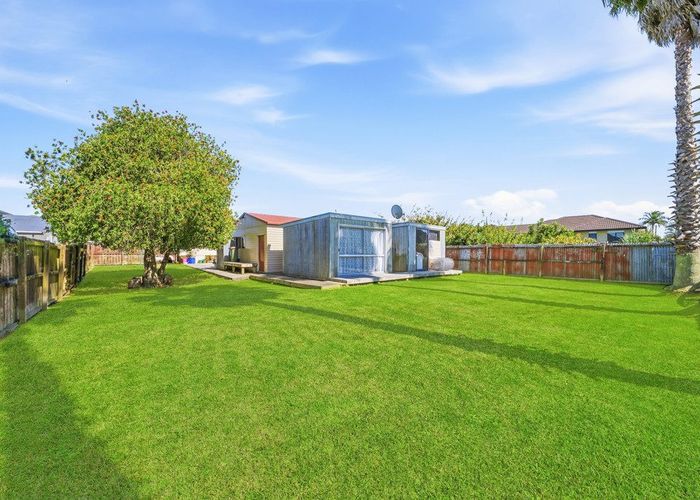  at 12 Plunket Avenue, Papatoetoe, Manukau City, Auckland