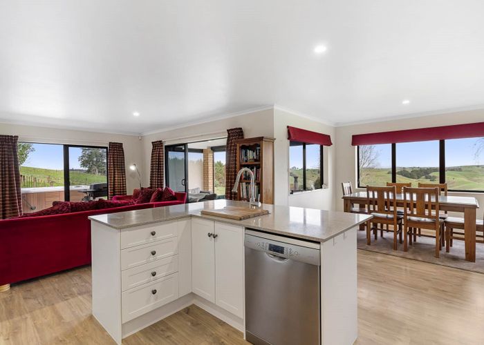  at 404 Otuiti Road, Tuakau