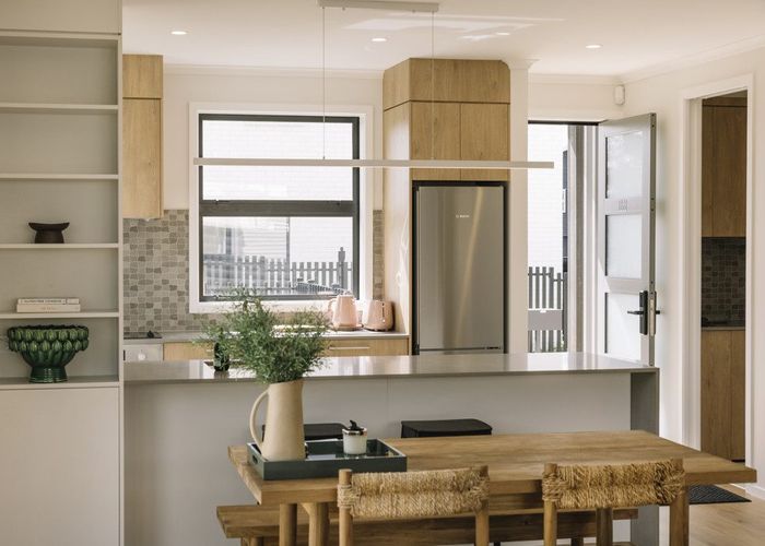  at 658-660 Swanson Road, Swanson, Waitakere City, Auckland