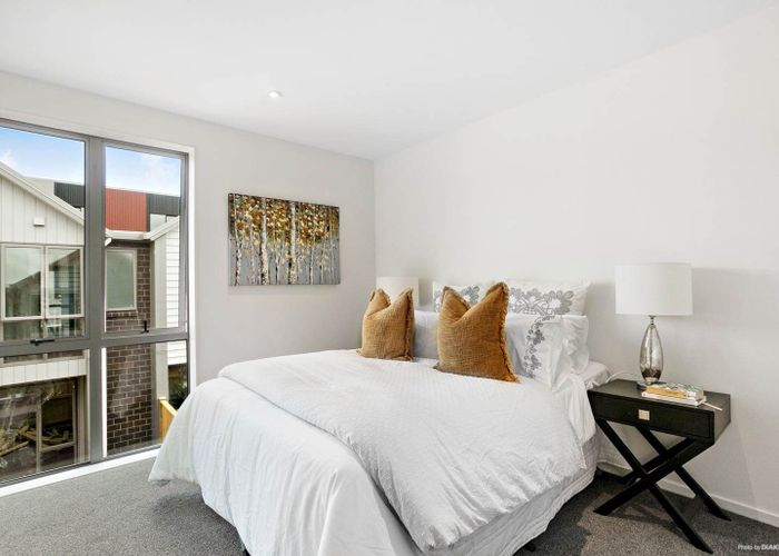  at 3/2B Walsall Street, Avondale, Auckland City, Auckland