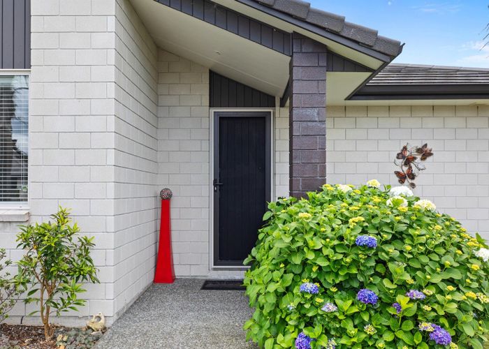  at 3 Sandspit Way, Papamoa Beach, Papamoa