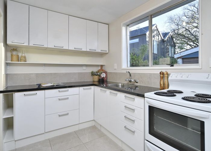  at 1/73 Mathesons Road, Phillipstown, Christchurch