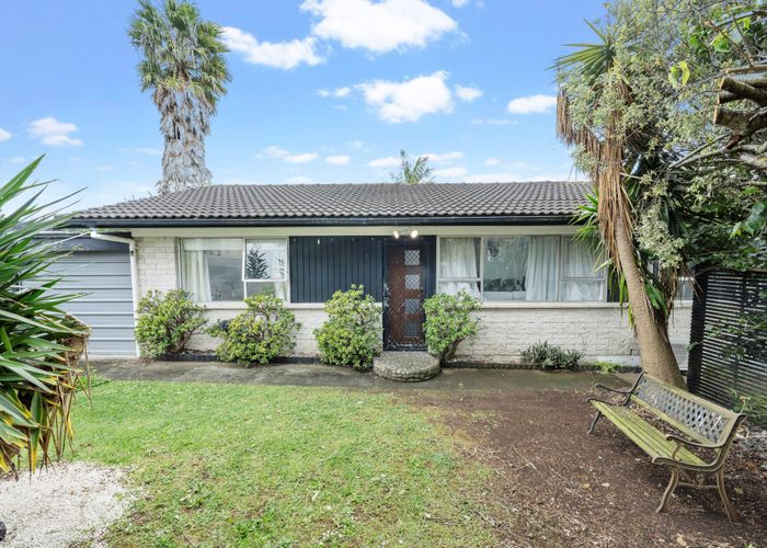  at 1/25 Alcock Street, Mount Wellington, Auckland