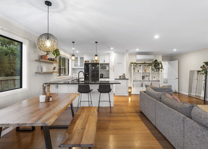  at 35 Waterbank Crescent, Waterview, Auckland