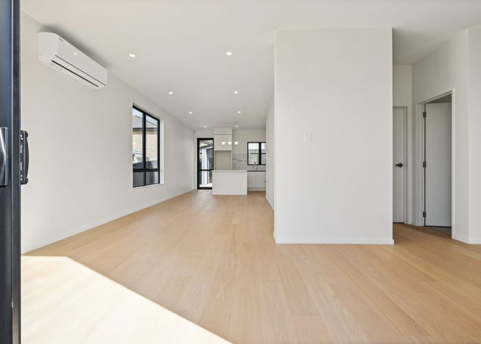  at 106B Aranui Road, Mount Wellington, Auckland