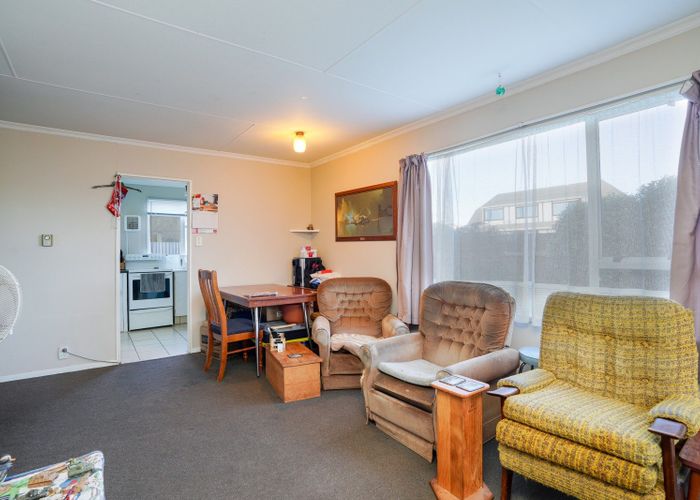  at 1/214 Crinan Street, Appleby, Invercargill