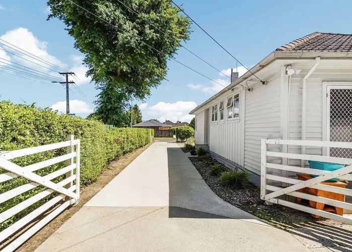  at 2A Sare Crescent, Fairfield, Hamilton, Waikato