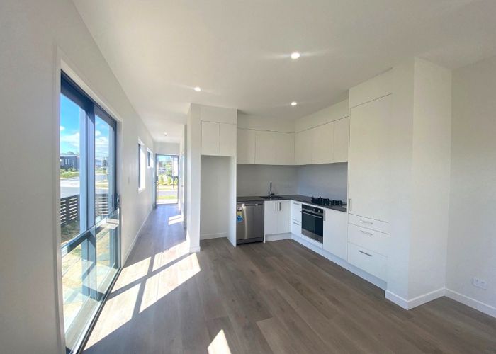  at 58 Tahere Road, Totara Park, Manukau City, Auckland