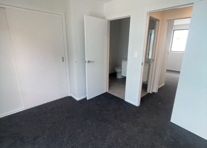  at 3/3234 Great North Rd, New Lynn, Waitakere City, Auckland
