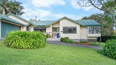  at 5 Buttercup Place, Waimauku, Waimauku