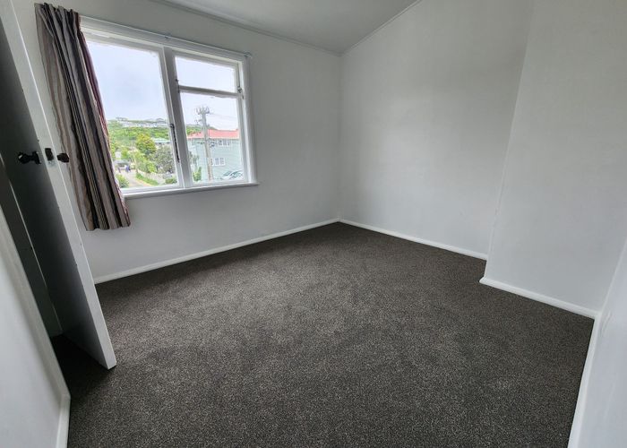  at 34D Cornwall Crescent, Cannons Creek, Porirua, Wellington