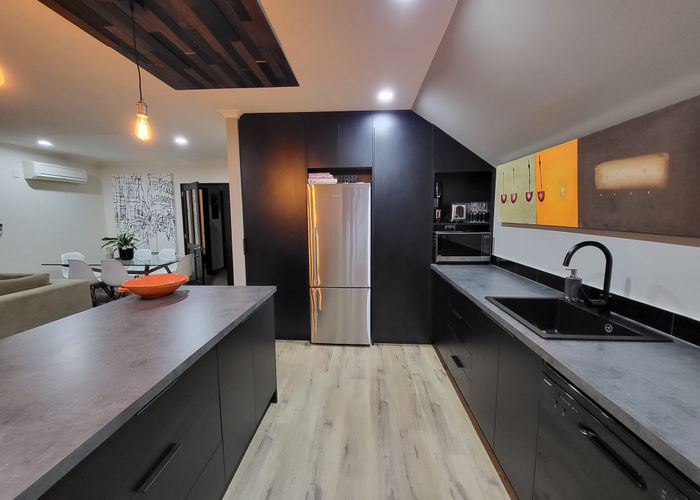  at 2/90 Springfield Road, St Albans, Christchurch