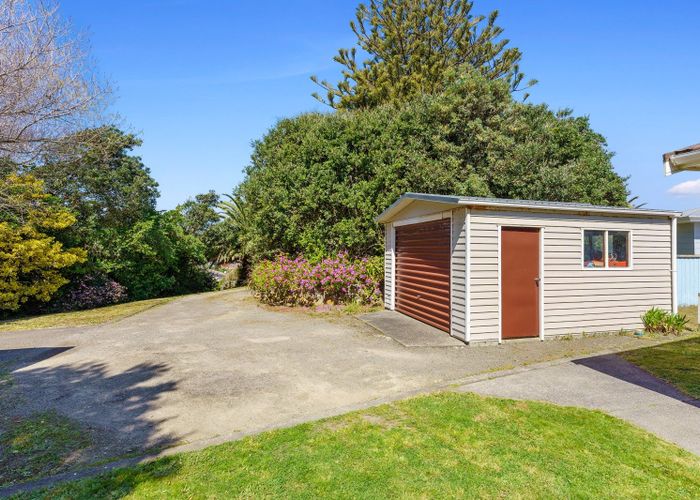  at 44 Toi Street, Otaki Beach, Otaki