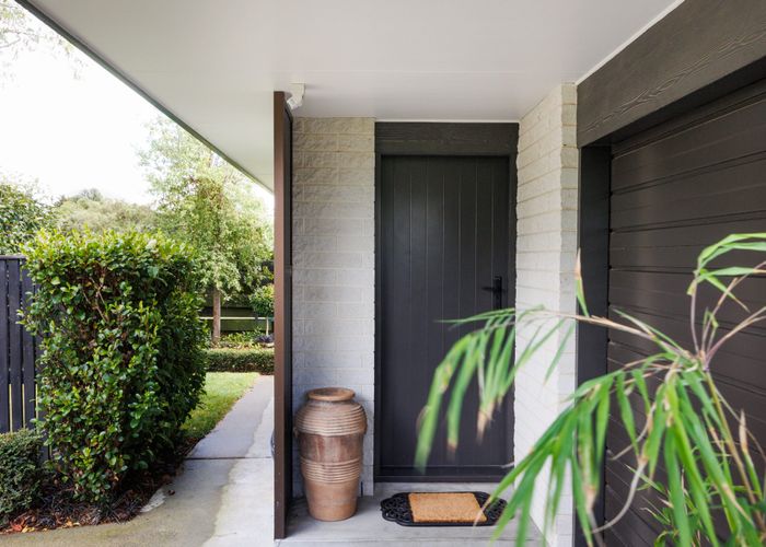  at 8 Earl Place, Hokowhitu, Palmerston North, Manawatu / Whanganui